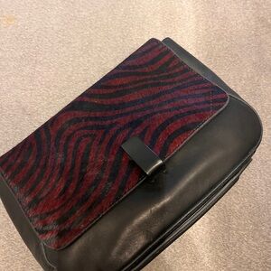 Stylish Black and Red Shoulder Bag